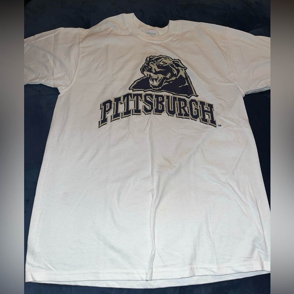Vintage Men's Pitt Panthers Football White & Navy Blue T-Shirt Medium M